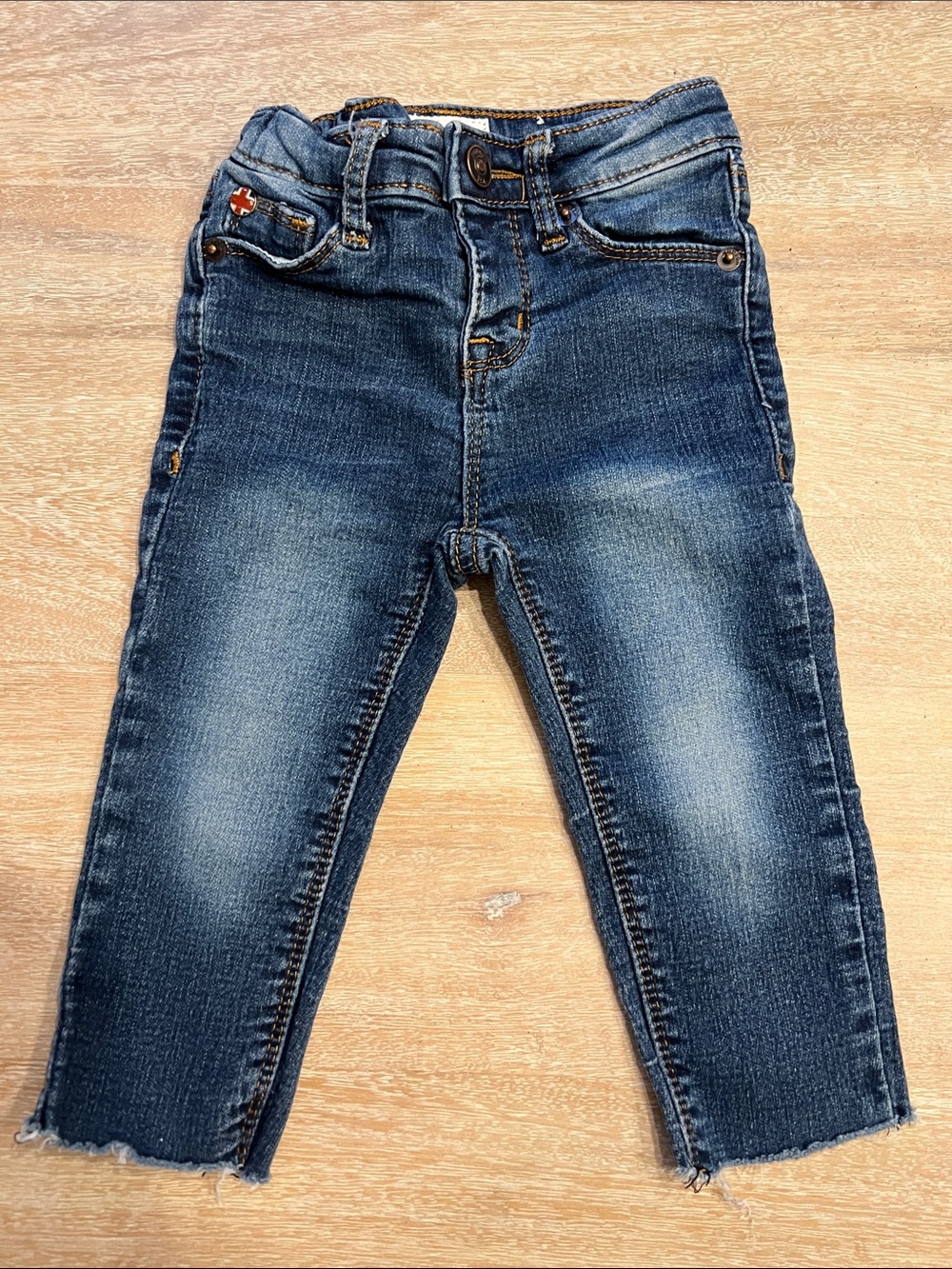 Hudson jeans girls 18M VGUC